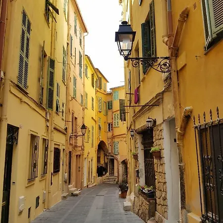 Etoile De Lejlighed